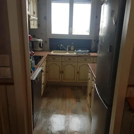 Confort Dans Un Partage A 10 Minute Du Circuit 24h منزل للإقامة Allonnes (Sarthe)