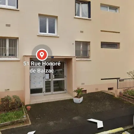 منزل للإقامة Confort Dans Un Partage A 10 Minute Du Circuit 24h Allonnes (Sarthe)