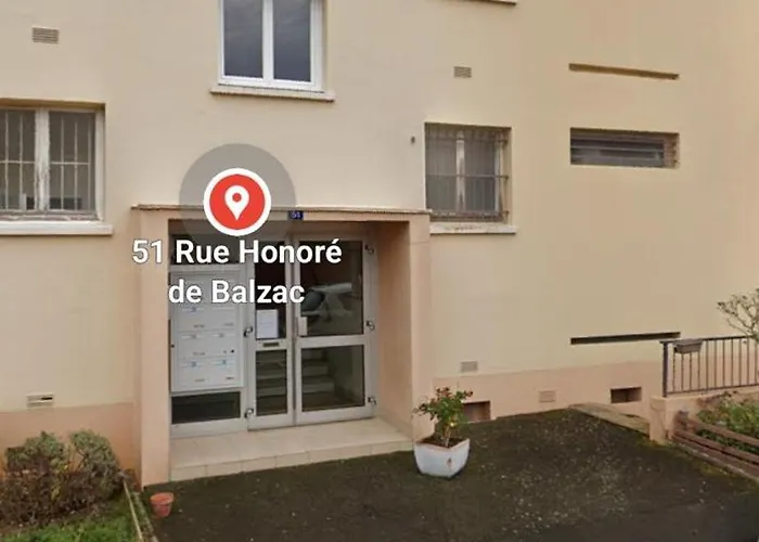 Проживание в семье Confort Dans Un Partage A 10 Minute Du Circuit 24h Allonnes (Sarthe)